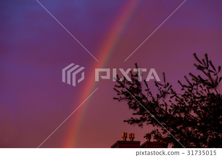 A bright rainbow in the sky A bright rainbow in the sky 31735015