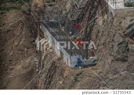 Yatsuka水壩的計劃的區域的風景在初夏 31735543