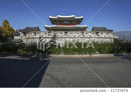 Pungnam-moon (Treasure 308), Jeonju, Jeonbuk 31735979