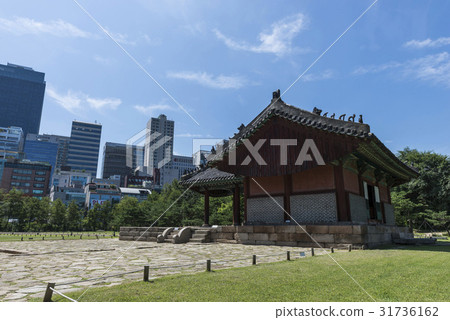 Jeongneung Jungjaekgung, Jeongneung, Jeongryeongneung (Historic site No.199), Samdong, Gangnam-gu, Seoul Jeongneung Jungjaekgung, Jeongneung, Jeongryeongneung (Historic site No.199), Samdong, Gangnam-gu, Seoul 31736162