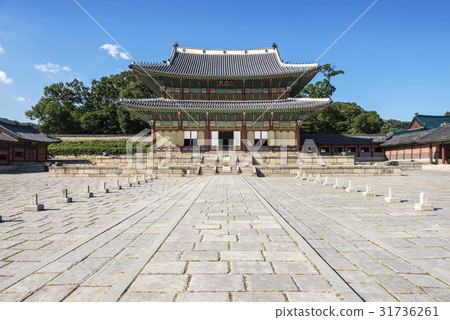 (National Treasure No. 225), Changdeokgung Palace (Historic Site No. 122), Jongno-gu, Seoul 31736261
