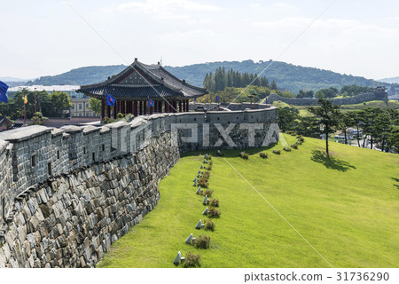 Dongbang University, Suwon Hwaseong Fortress (Historic Site No.3), Suwon, Gyeonggi Dongbang University, Suwon Hwaseong Fortress (Historic Site No.3), Suwon, Gyeonggi 31736290