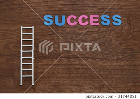 成功字符和梯子企業成功圖像 成功字符和梯子企業成功圖像 31744851