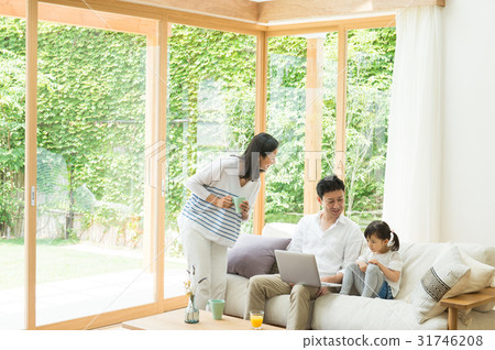 家庭形象 家庭形象 31746208
