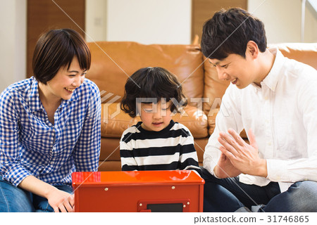 家庭 家庭 31746865