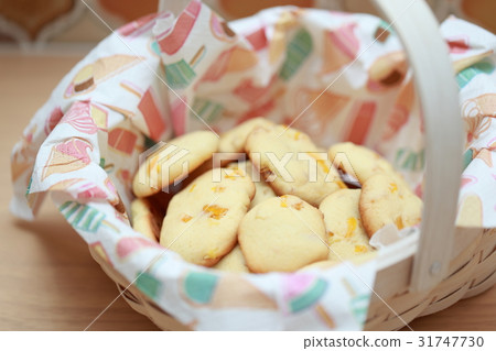 Cookies (Baked confectionary snacks Dried fruits Western confectionery Dessert Confectionery biscuits Fruit drying) 31747730