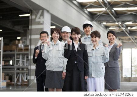 Logistics warehouse business image Logistics warehouse business image 31748262