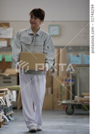 Logistics warehouse Working people Logistics warehouse Working people 31748294