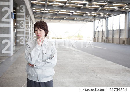 物流倉庫工作人員形象 物流倉庫工作人員形象 31754834