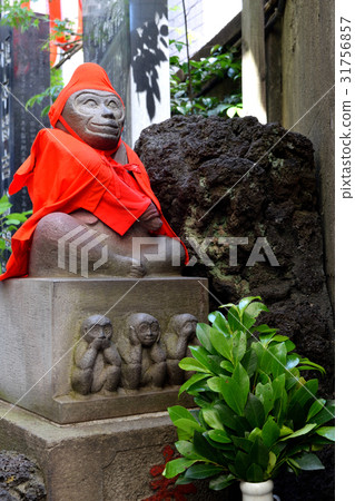 Sugamo Gansuzuka Monkey Tabu Ogami Sugamo Gansuzuka Monkey Tabu Ogami 31756857