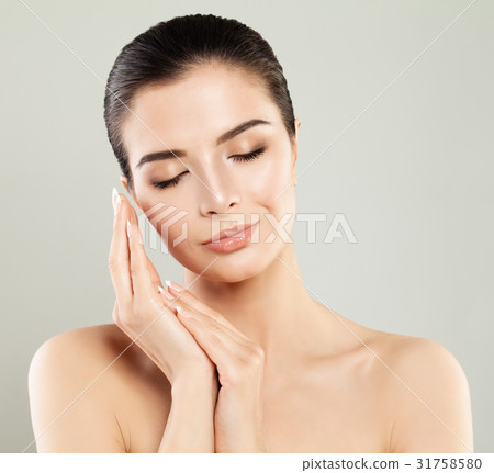 Beautiful Spa Woman Relaxing. Cute Face 31758580