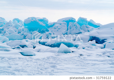 View of ice blocks cover with snow 31759122