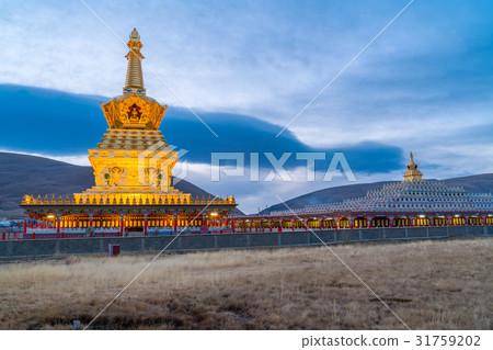 Yarchen Gar Monastery Yarchen Gar Monastery 31759202