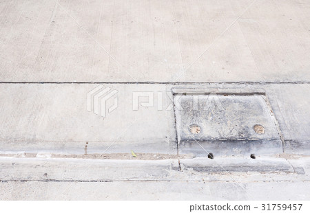 Drain cover with the dust. 31759457