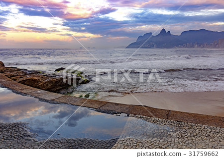 Sunrise at Ipanema Sunrise at Ipanema 31759662