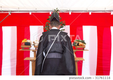 Safety prayer at the construction site Safety prayer at the construction site 31761118