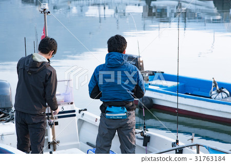 Sea fishing angler Sea fishing angler 31763184