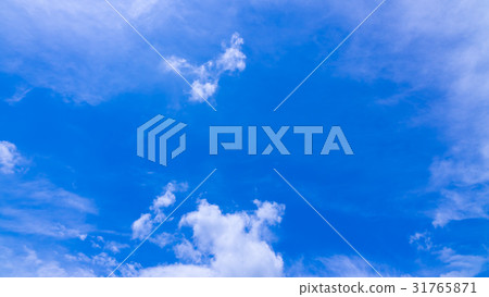 六月的天空和雲彩(16:9) 六月的天空和雲彩(16:9) 31765871