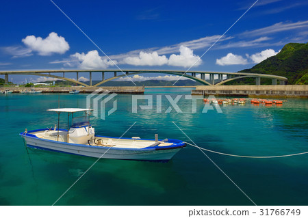 Okinawa Prefecture Shimajiri gun Zamami village Akajima Aki fishing port 31766749