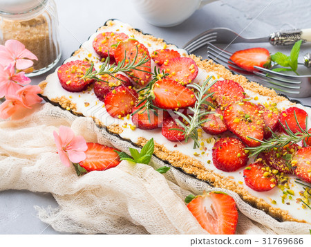Home made strawberry not baked cheese cake Home made strawberry not baked cheese cake 31769686