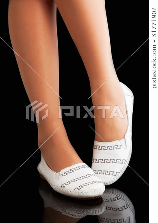 shoes shoes 31771902