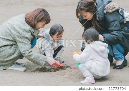 park, parks, enjoy oneself 31772704