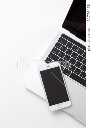 智能手機和筆記本電腦 31776468