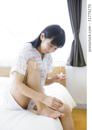 女性生活方式繪畫修腳 31779270