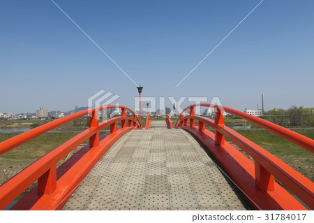 從稻荷橋到福山市區〜廣島縣福山市楠田稻荷神社的風景〜 31784017