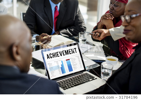 Data Management Perfomance Graph Concept 31784196