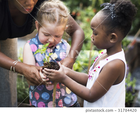 Child is going to plant a tree Child is going to plant a tree 31784420