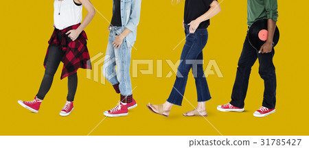 Diverse People Turn Side Set Studio Isolated Diverse People Turn Side Set Studio Isolated 31785427