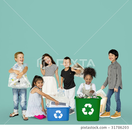 Diverse Group Of Kids Recycling Garbage Diverse Group Of Kids Recycling Garbage 31786203