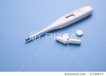 Thermometer and medicine 31790673