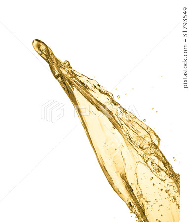 splash of white wine 31793549