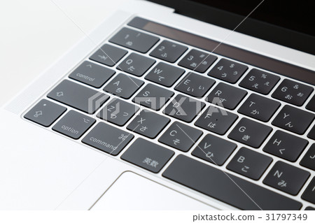 筆記本電腦 31797349