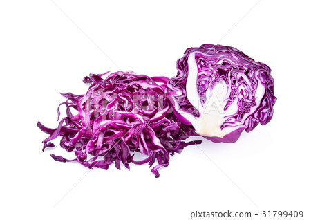 Purple cabbage on white background 31799409