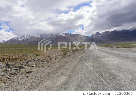 Road in Zanskar landscape  with Himalaya view 31800305