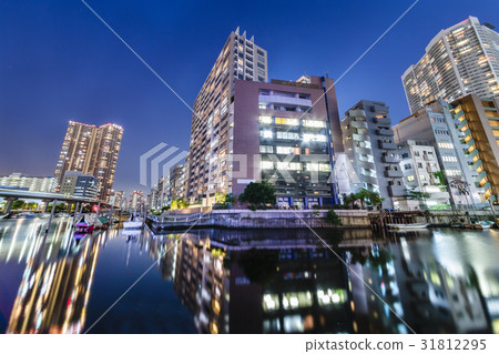 Tower apartment in the Bay Area Tower apartment in the Bay Area 31812295