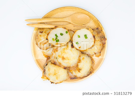 Thai coconut hot pancake on wooden plate 31813279
