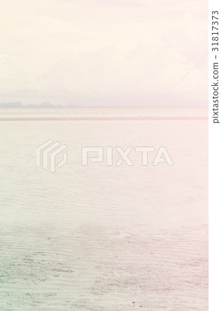 Vintage tropical beach sand background Vintage tropical beach sand background 31817373