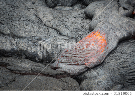 Close up lava flow Close up lava flow 31819065