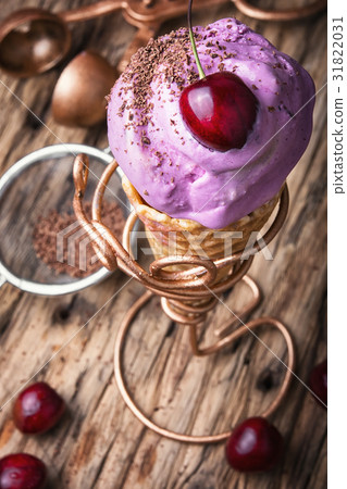 Cherry ice cream in waffle Cherry ice cream in waffle 31822031