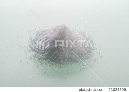 White powder White powder 31823896