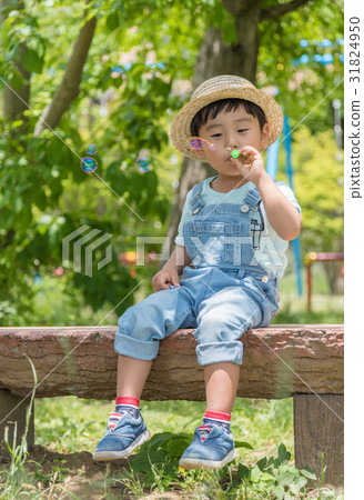 Children boys 3 years old Park bubbles 31824950
