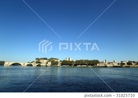 Bridge of Avignon, South France Bridge of Avignon, South France 31825710