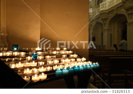 在法國南部阿維尼翁的教皇 31826313