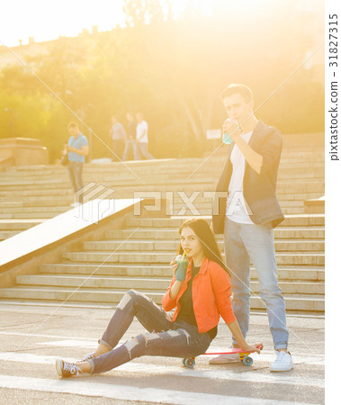 Teenagers on a first date 31827315