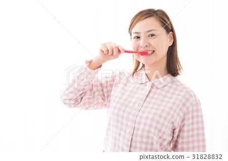 Toothpaste women 31828832
