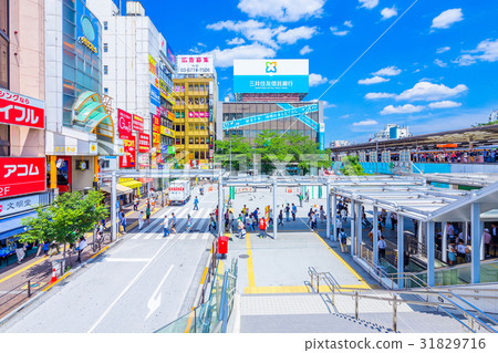 東京中野站北入口站的風景 東京中野站北入口站的風景 31829716